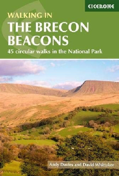 Clawr llyfr / Book cover: Walking in the Brecon Beacons - 45 Circular Walks in the National Park