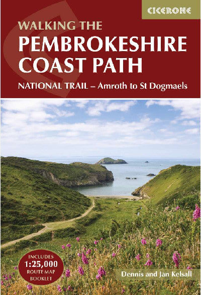 Clawr llyfr / Book cover: Walking the Pembrokeshire Coast Path National Trail - Amroth to St Dogmaels