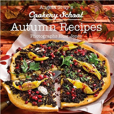 Clawr llyfr / Book cover: Angela Gray's Cookery School: Autumn Recipes