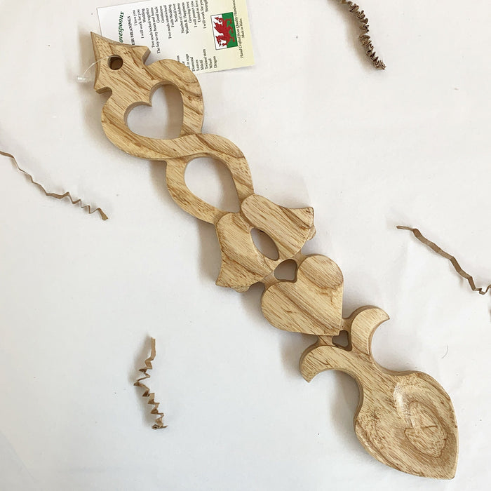 Llwy Garu Huw Jones (Engraved) | Welsh Lovespoon - Siop Y Pentan