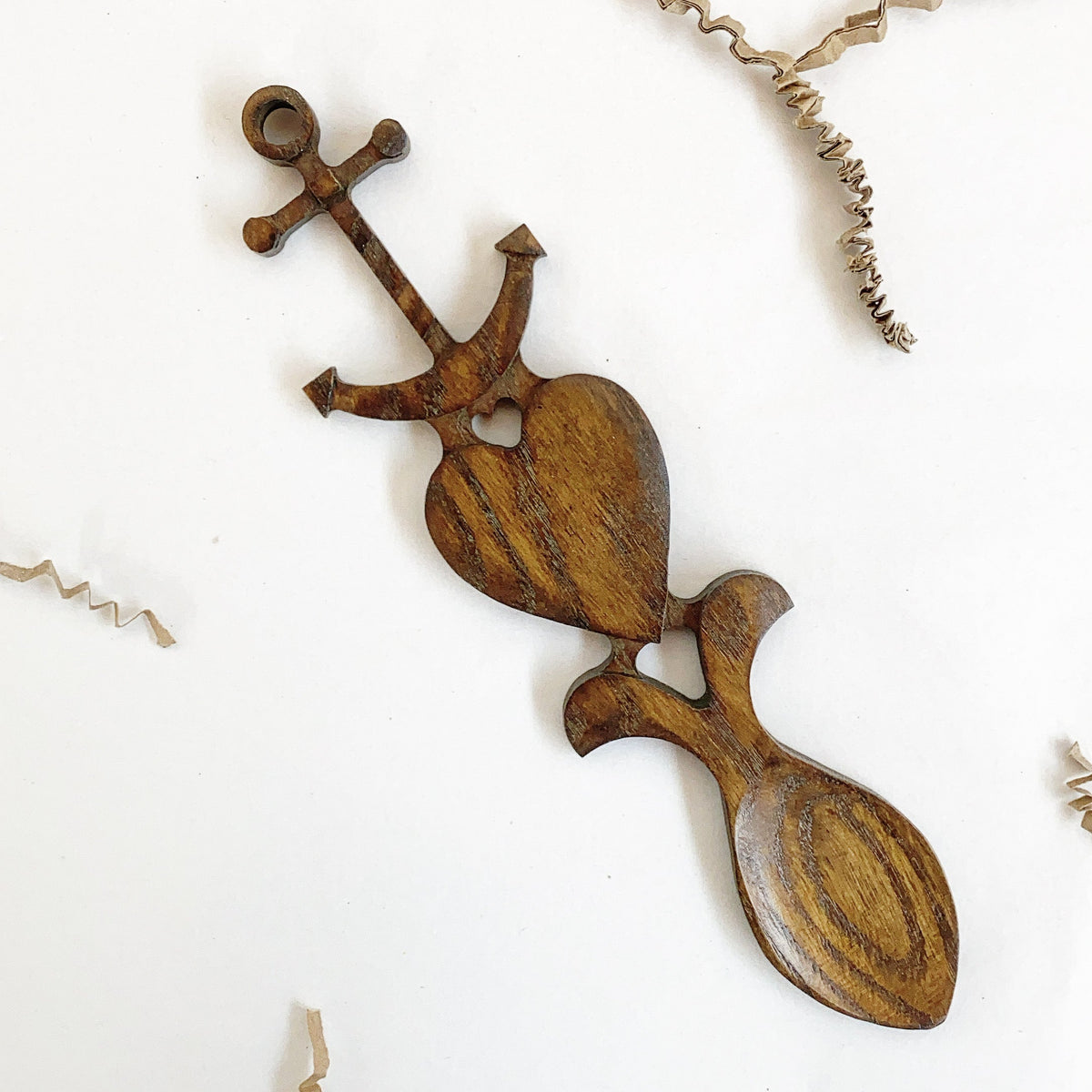 Llwy Garu Huw Jones (Engraved) | Welsh Lovespoon - Siop Y Pentan