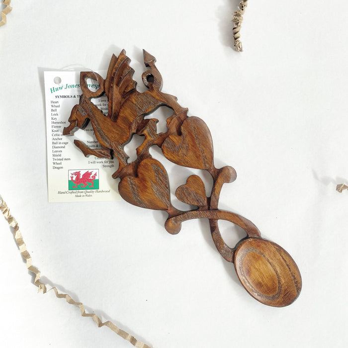 Llwy Garu Huw Jones (Engraved) | Welsh Lovespoon - Siop Y Pentan