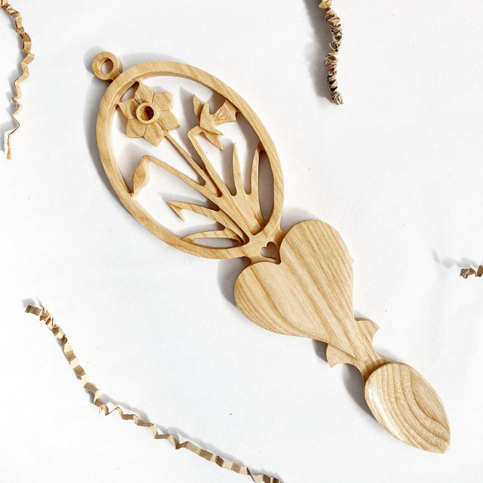 Llwy Garu Huw Jones (Engraved) | Welsh Lovespoon - Siop Y Pentan