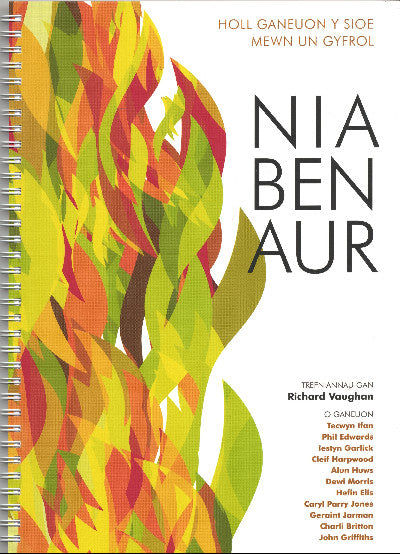 Clawr llyfr / Book cover: Nia Ben Aur