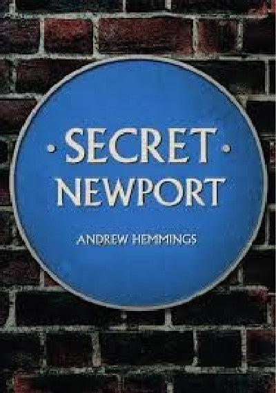Clawr llyfr / Book cover: Secret Newport
