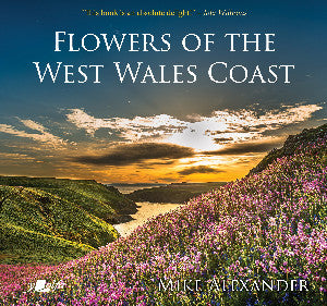 Clawr y llyfr: Flowers of the West Wales Coast / Book cover: Flowers of the West Wales Coast
