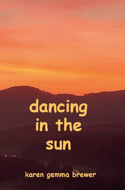 Clawr llyfr / Book cover: Dancing in the Sun