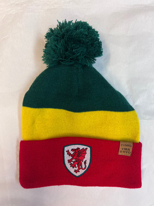 Wales Bobble Hat - Het Pel-droed Cymru 'Yma o Hyd' - Siop Y Pentan