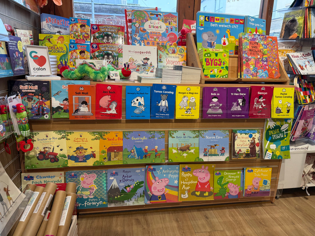 Llyfrau Cymraeg yn Siop y Pentan | Welsh books at Siop y Pentan