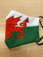 Mwgwd 5 Haen / 5 Layer Mask | Y Ddraig Goch - Siop Y Pentan